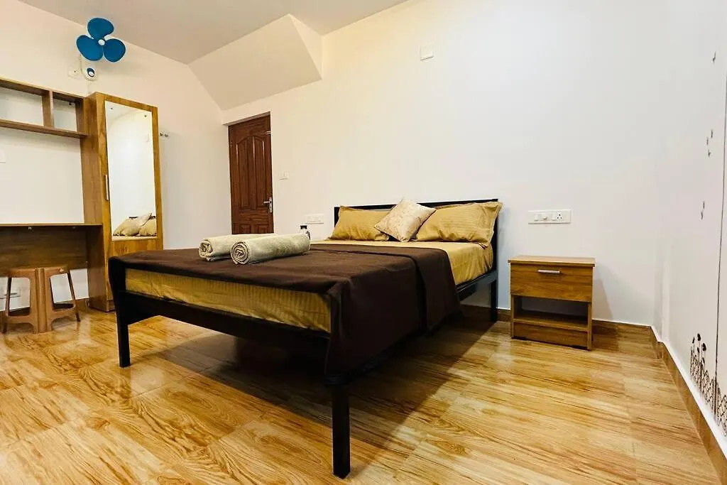וואיאנאד Aadhya Homestay 4Bhk הודו