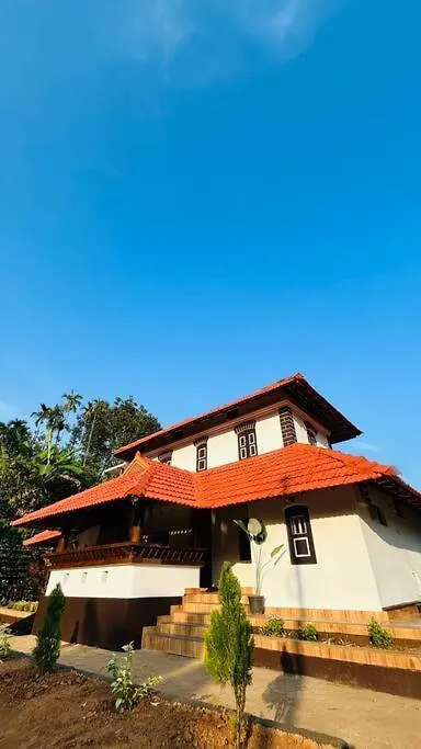 וואיאנאד Aadhya Homestay 4Bhk וילה