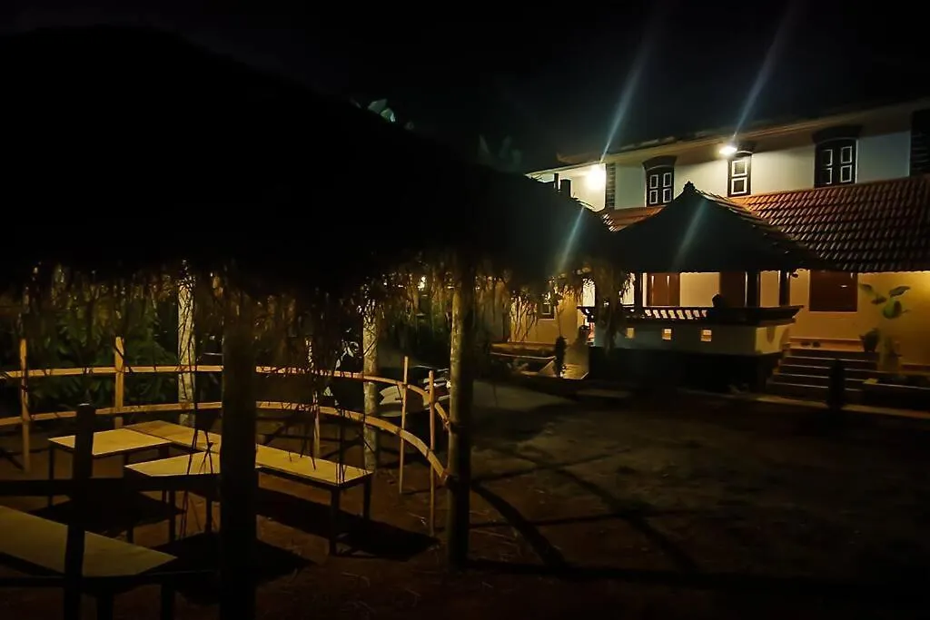 וואיאנאד Aadhya Homestay 4Bhk